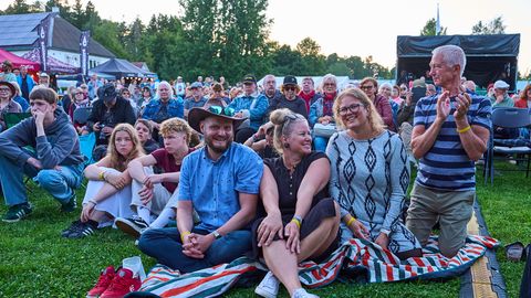 Viru Folk kutsub avastama maailma põlisrahvaste lugusid, laule ja väge