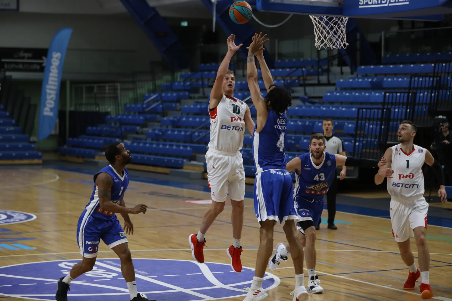 Viimases seni peetud Ühisliiga kohtumises mängisid BC Kalev/Cramo ja Krasnodari Lokomotiv Kuban Tallinnas tühjade tribüünide ees.