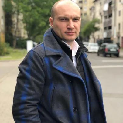 Андрей Бузаров
