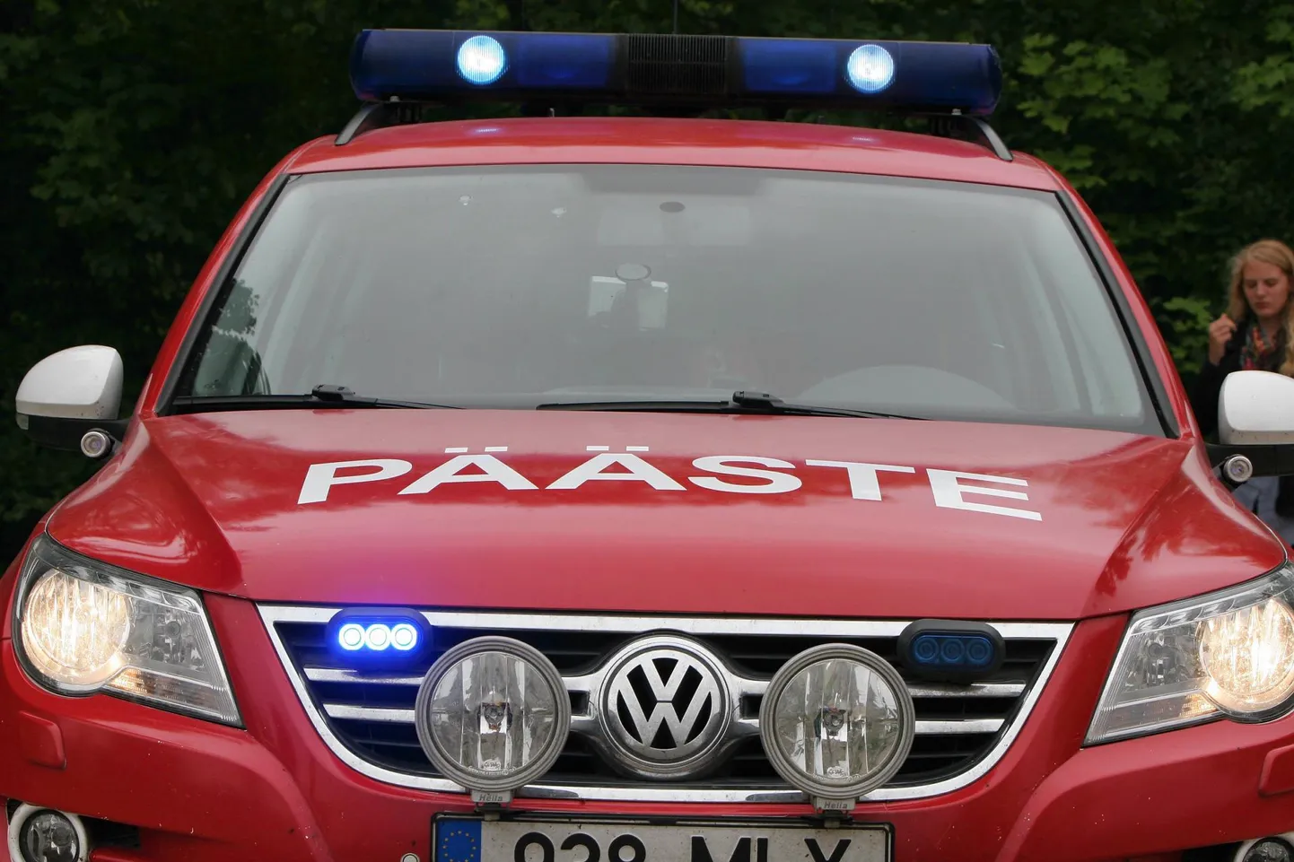 Päästjad kustutasid kolmapäeval Mulgi vallas süttinud auto. Foto on illustratiivne.