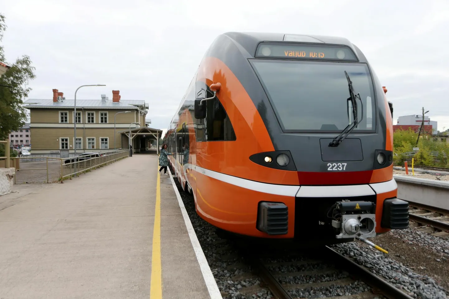 Pärast kontserti sõidab Elroni rong Tartust Tallinnase ning peatub ka Jõgeval, Tamsalus, Tapal, Ülemistel, Kitsekülas ja Balti jaamas.