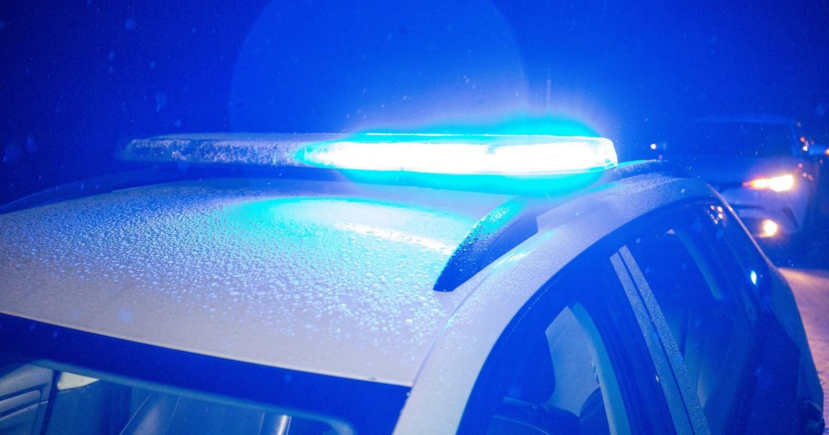 Politseinik tulistas Läänemaal põgeneva auto peatamiseks mitu lasku