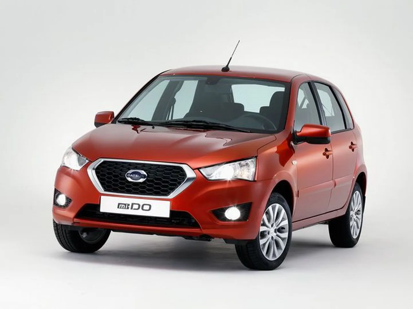 Datsun esitles Moskva autonäitusel luukpära mi-DO