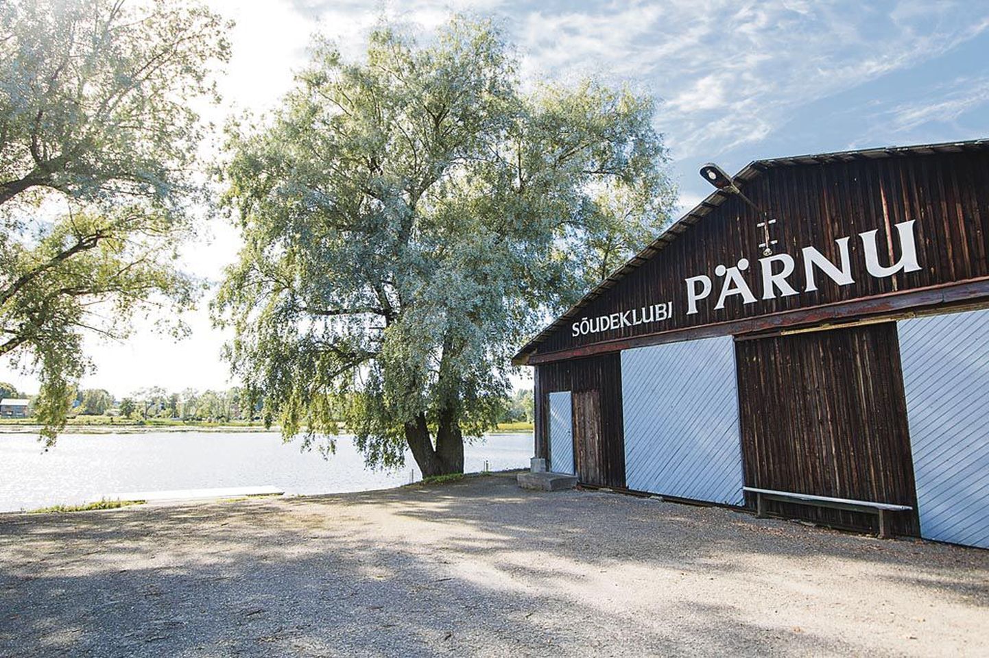 Sõudeklubi Pärnu kinnistut on ees ootamas suur ümberehitus, kuid millises mahus ja millal, on veel ebaselge.
