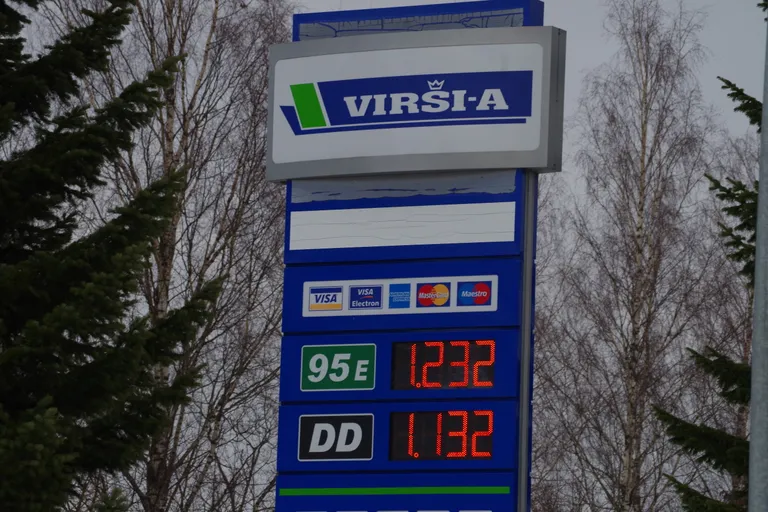 Alūksne Virši-A tankla.