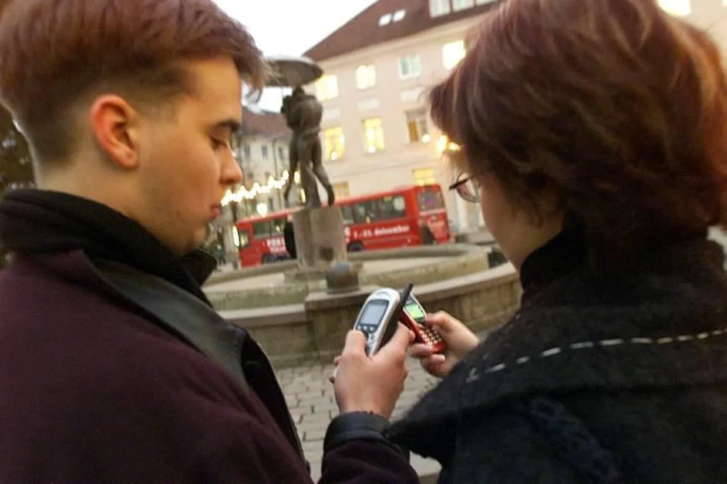 SMS on jõulutervituste saatmiseks jätkuvalt populaarne.