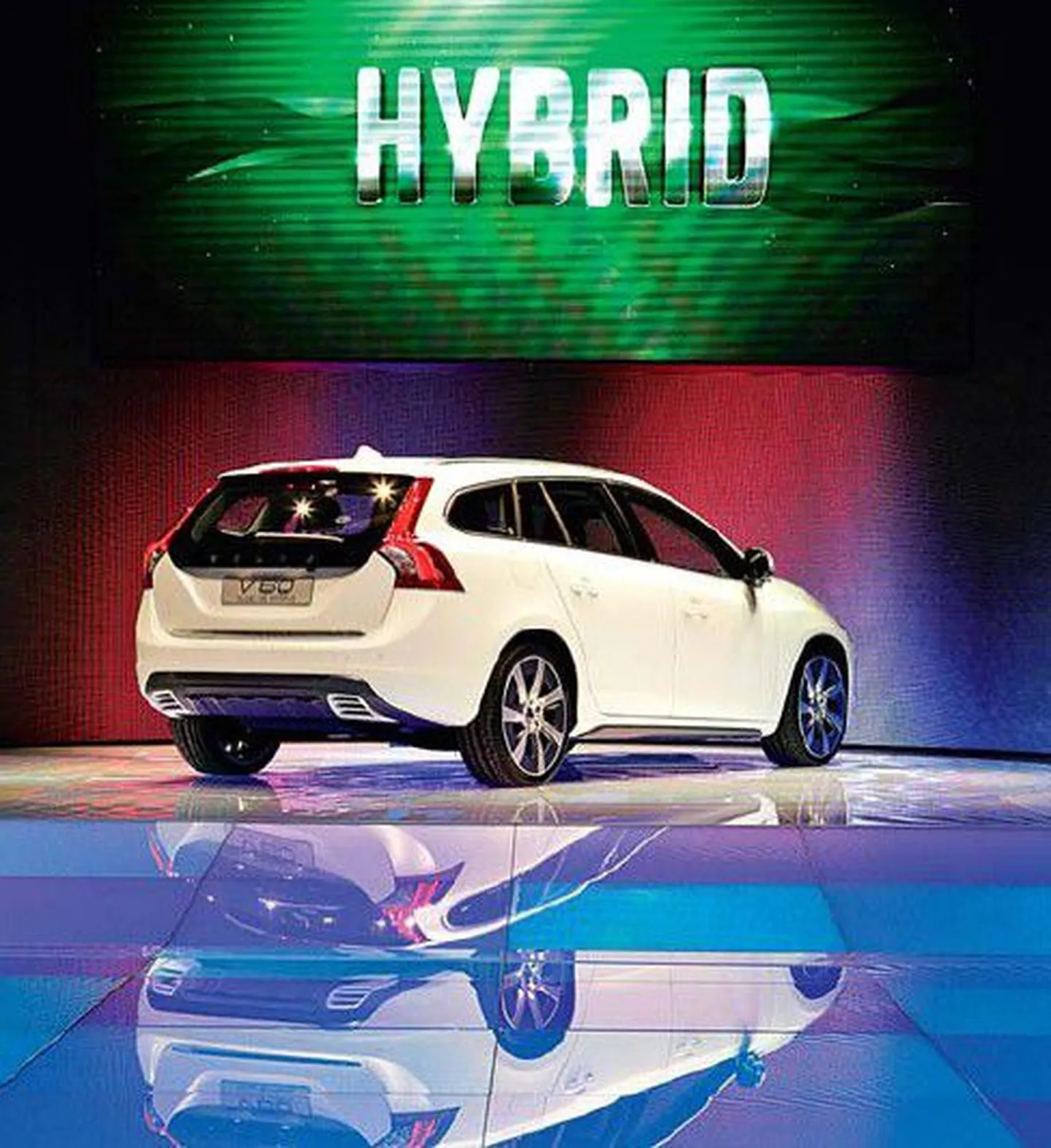 Volvo V60 pistikhübriid töötab diiselmootori toel.