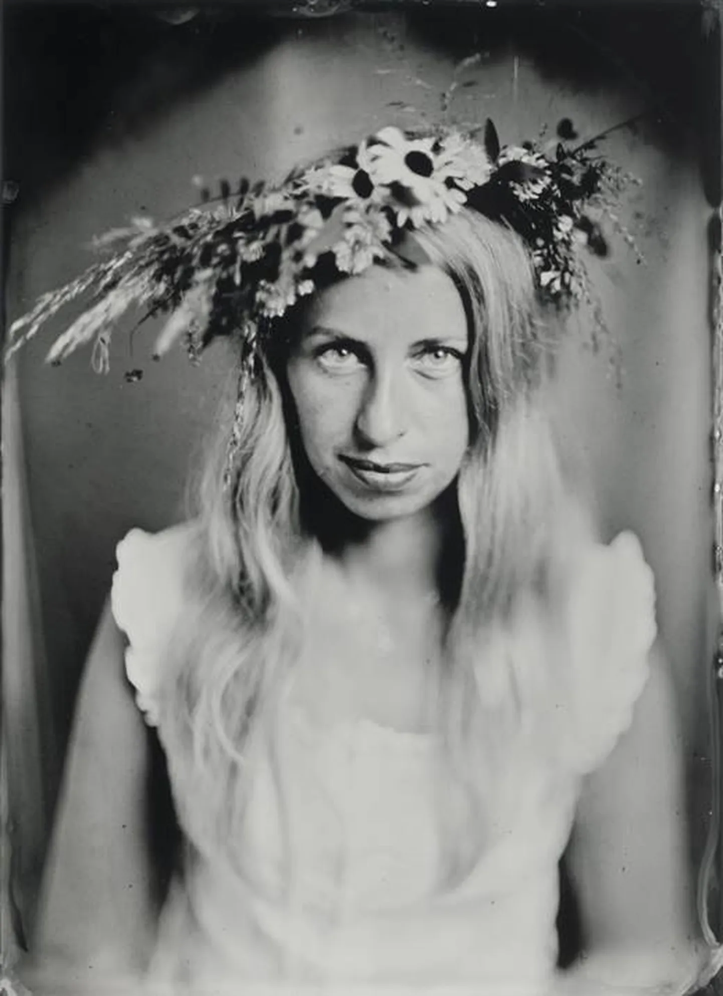 "Kristi", märgkolloodiummenetlusel fotoportree klaasnegatiivilt.