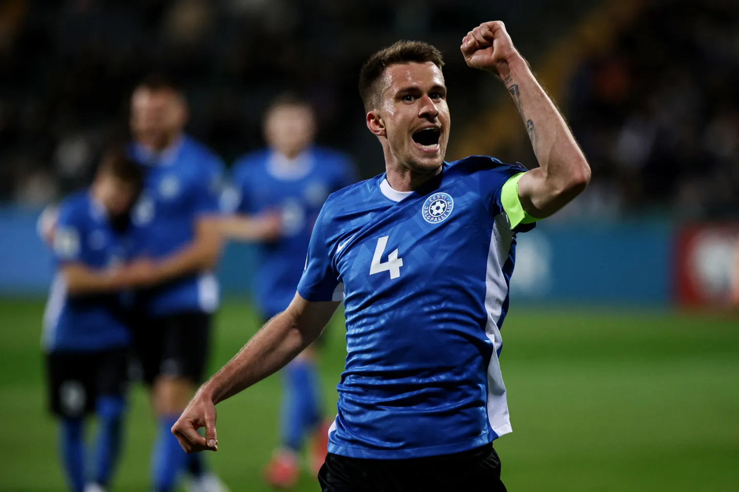 Mattias Käit tähistab Eesti 3:1 juhtima viinud väravat.