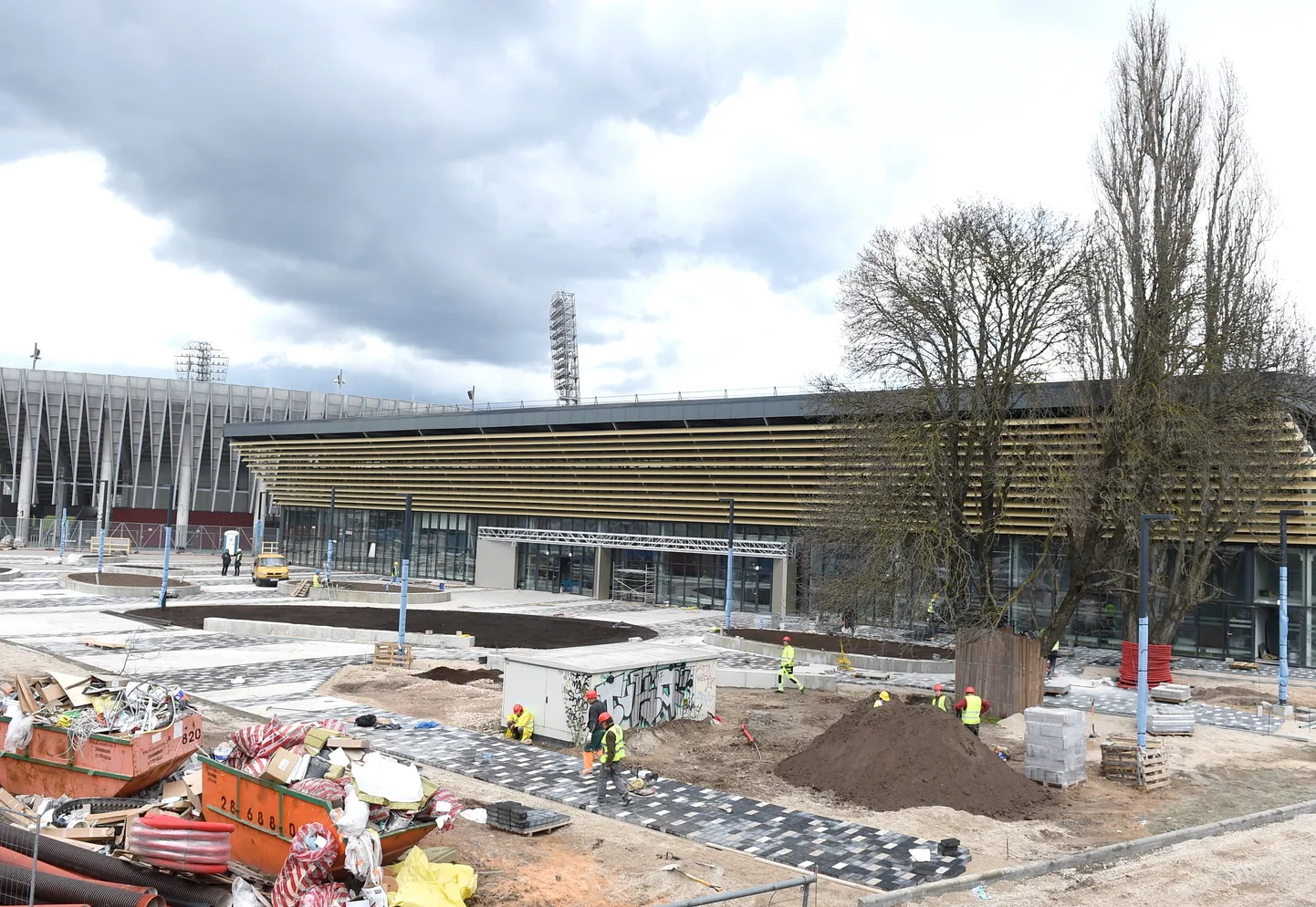 Tiek būvēta Daugavas stadiona ledus halle, kurā atradīsies divi hokeja laukumi, kas paredzēti 2021.gada pasaules čempionātam hokejā.