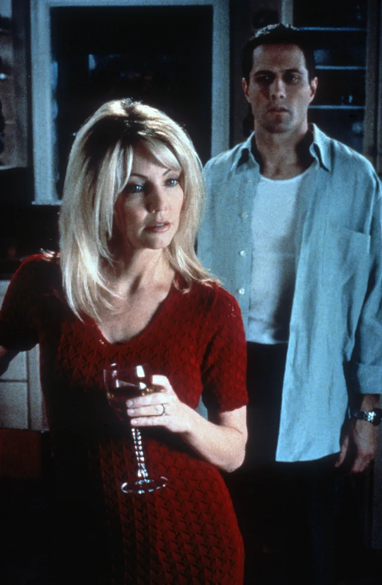 Kaader seriaalist «Melrose Place». Heather Locklear