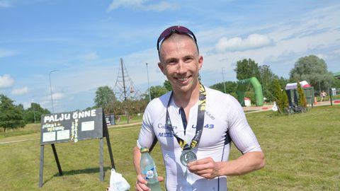 Võru juurtega triatleet tuli jõuproovil pealinnas Eesti meistriks