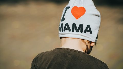 "Reizēm bērnus atved tikai apakšbiksēs vai ietītus segā." Kr