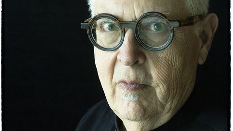 RĪTA KAFIJA AR DZEJNIEKU ⟩ Viktors Rodrigess Nunjess no Kubas/ASV