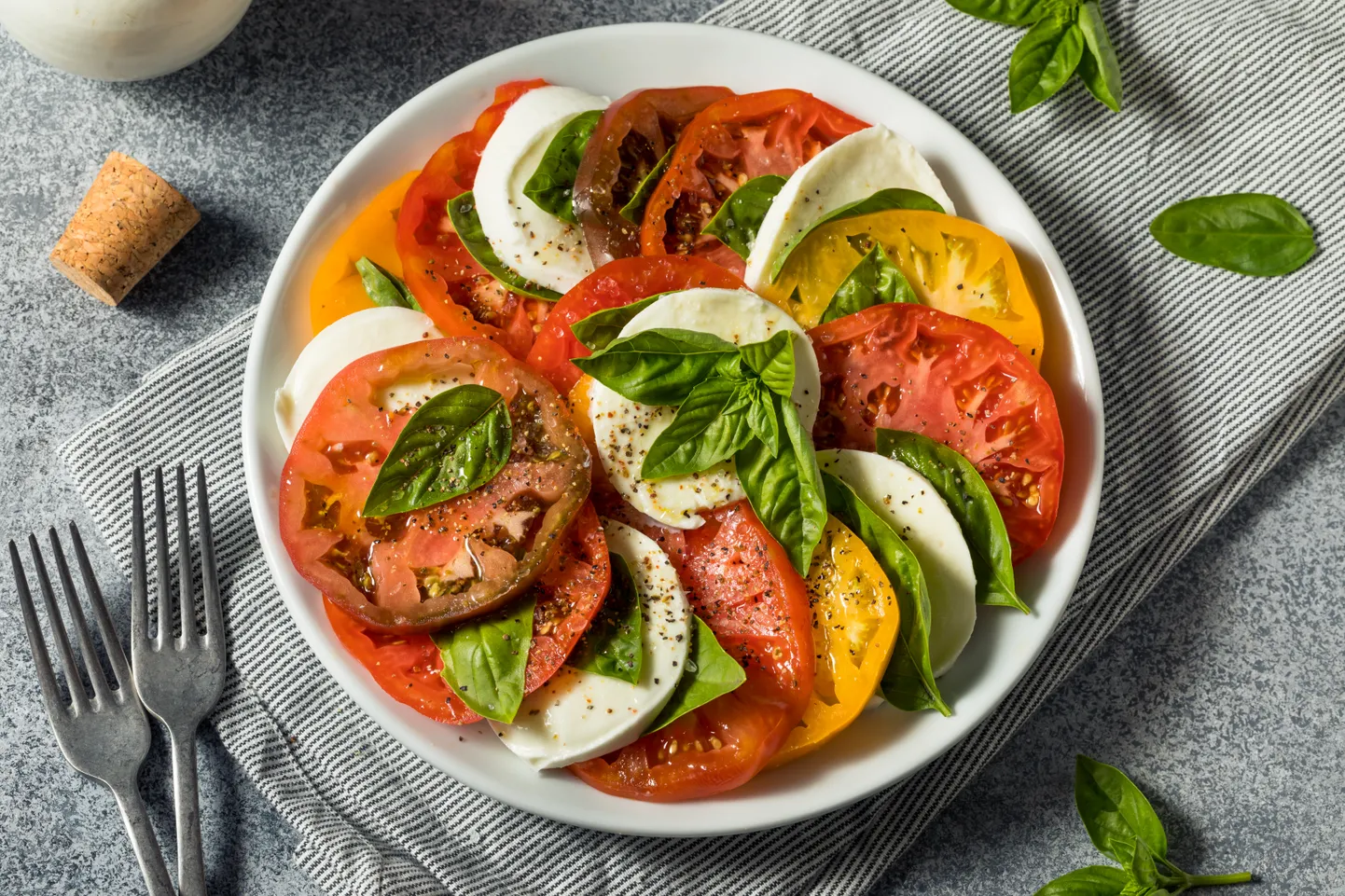 "Caprese" salāti. Ilustratīvs attēls.