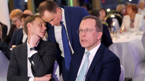 Urmas Klaas tegi isamaalastele Kris Kärneri asjus märkuse, muret tunneb ka Elo Kiivet
