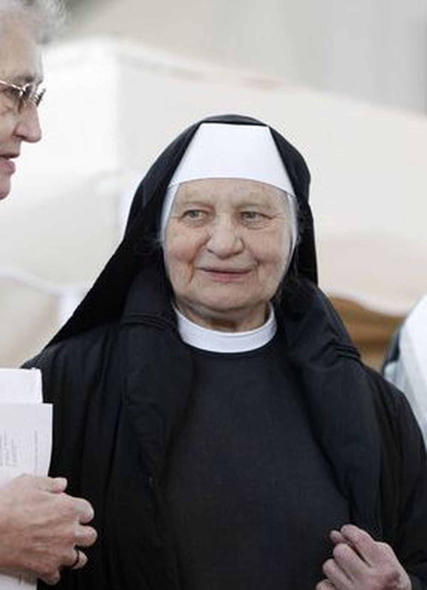 103-aastane nunn lahkub üle 84 aasta esmakordselt kloostrist