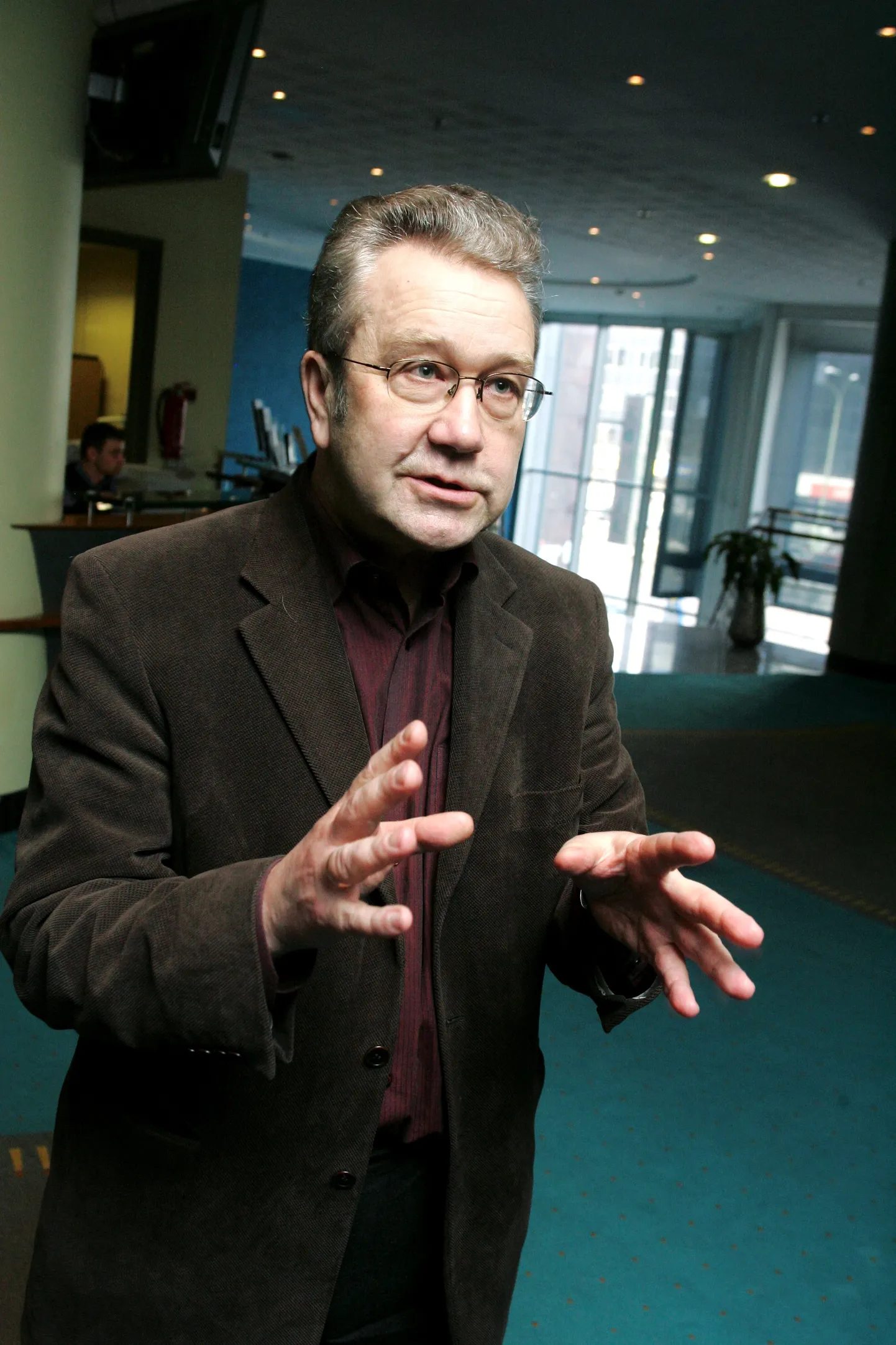 Tallinna tehnikaülikooli energeetikateaduskonna kõrgepingetehnika professor Juhan Valtin.