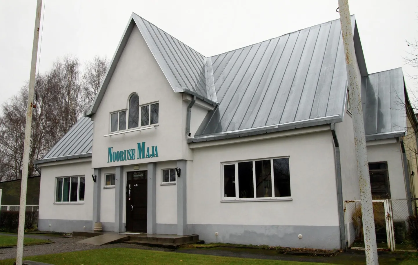 Nooruse maja.