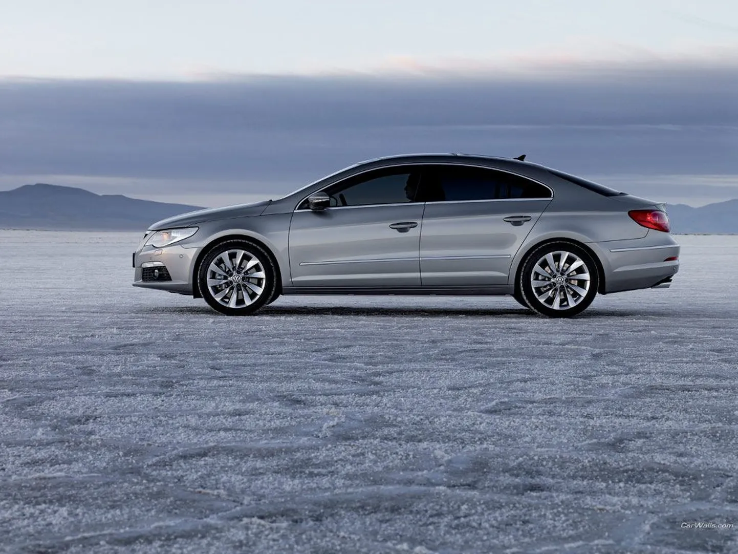 Volkswagen Passat CC.