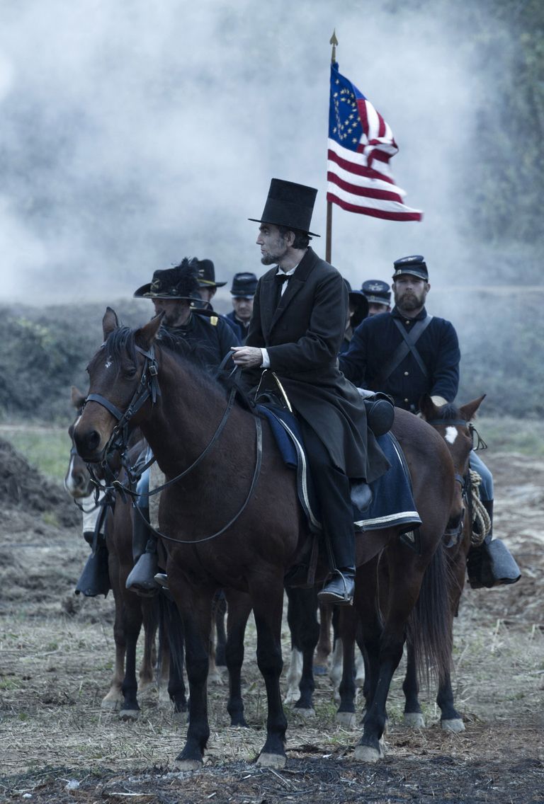 Kaader filmist «Lincoln», esiplaanil Daniel Day-Lewis Abraham Lincolni rollis
