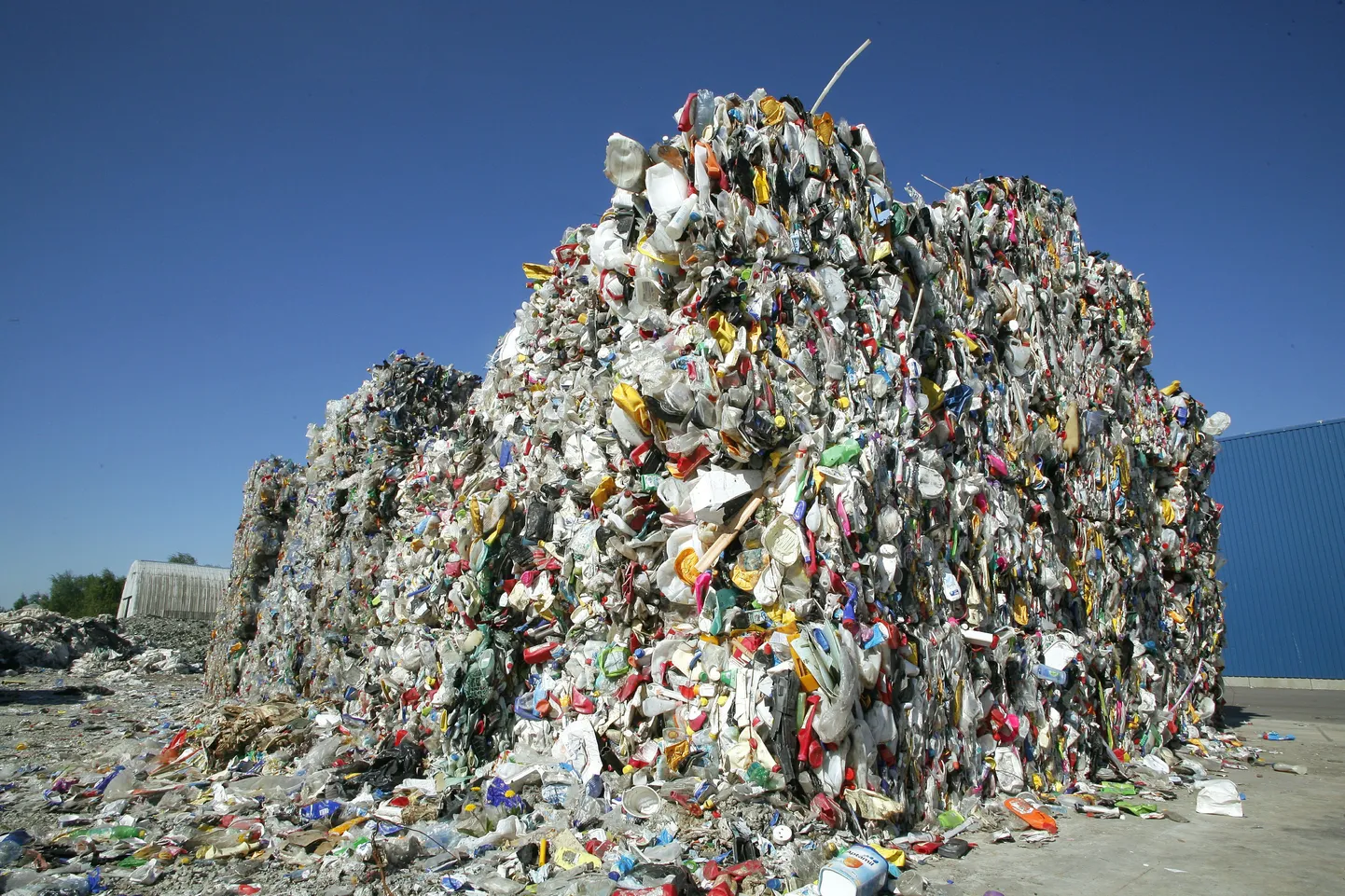 Plastikpakendid.