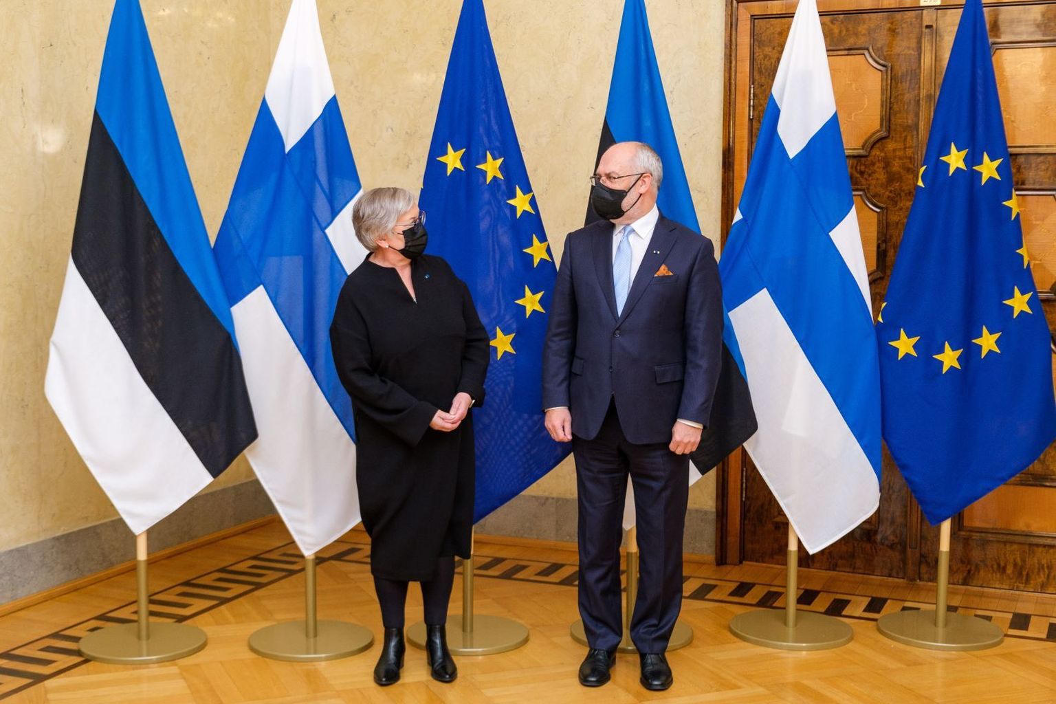 Vabariigi President Alar Karis ja Soome parlamendi esimees Anu Vehviläinen.