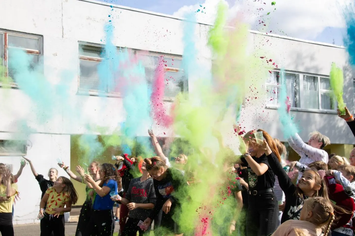 Молодежный фестиваль "Noortefest", который организаторы намечали провести 4 июня, перенесен на сентябрь.