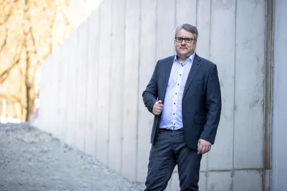 Roomet Sõrmus.