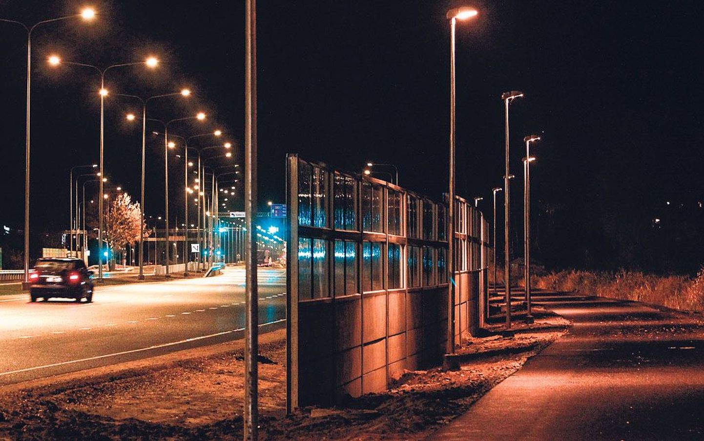 Pärnu ümbersõidu, sealhulgas Ehitajate tee toretsevat valgustust kavandades on projekteerija igati järginud Euroopas kehtivaid normatiivakte.