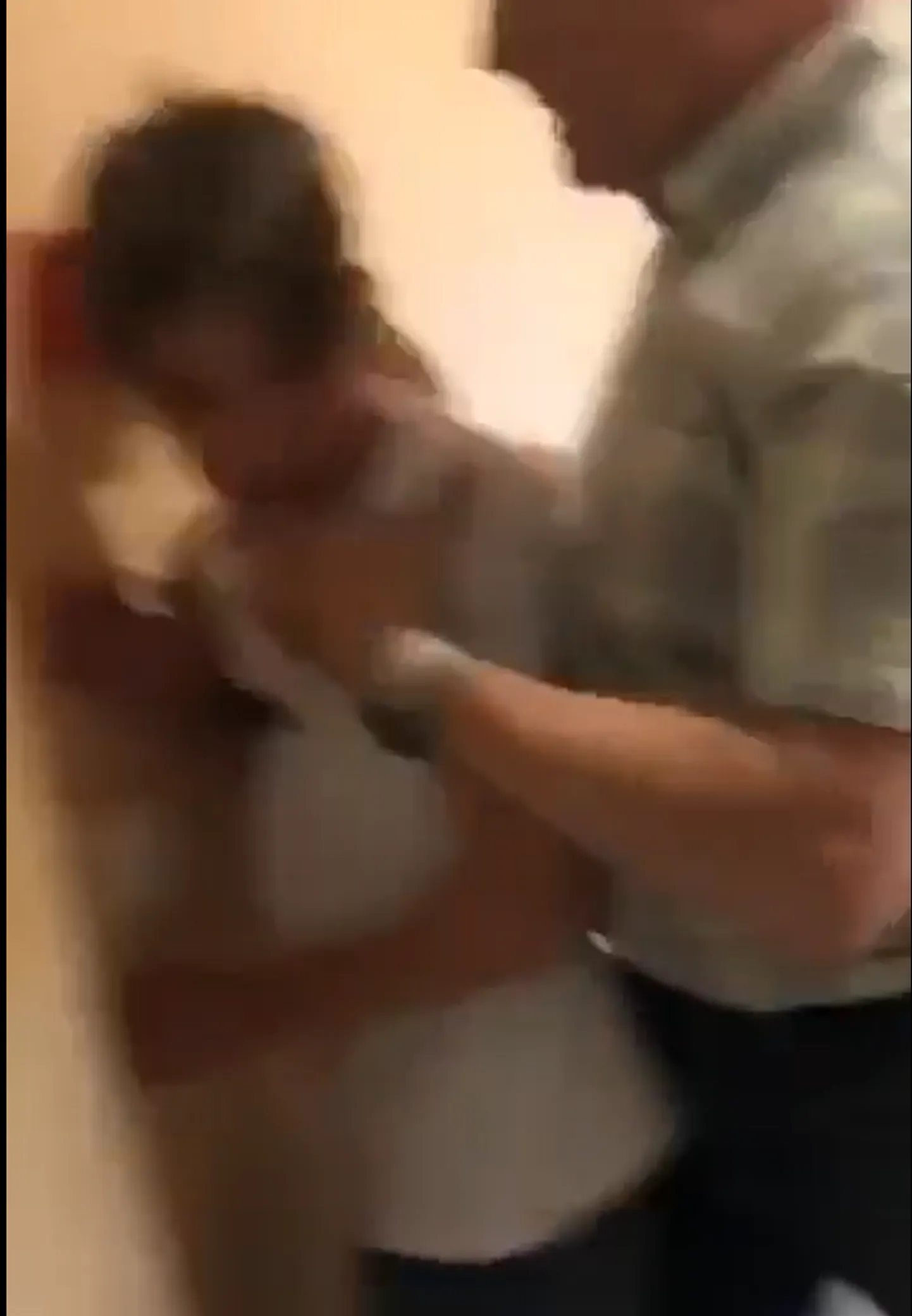 Скриншот из видео.