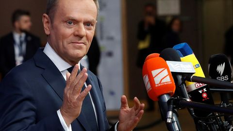 ELi juht Donald Tusk hoiatas «troonide mängu» eest Balkanil