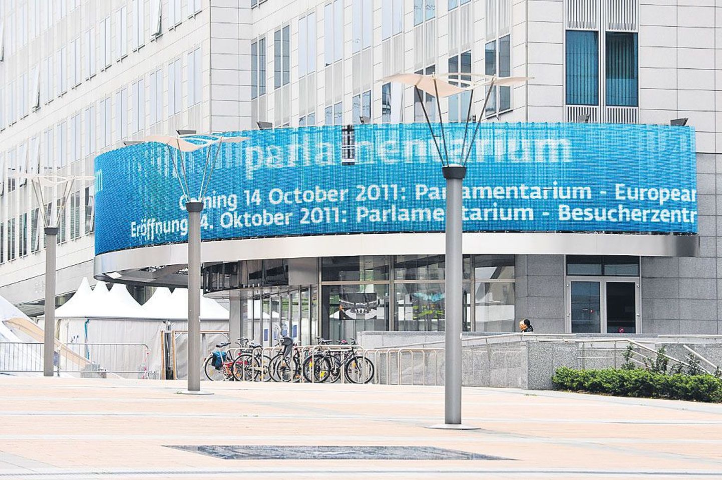 Vaevalt nädal tagasi Brüsselis avatud Parlamentarium on Euroopa suurim parlamendikeskus.