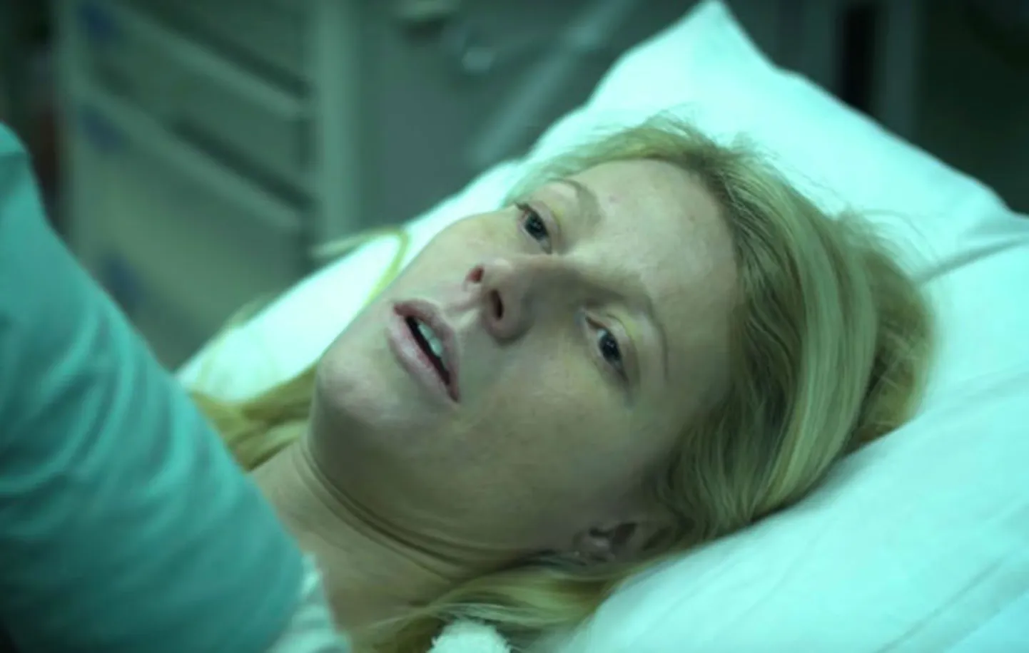 Gvineta Paltrova filmā "Infekcija"