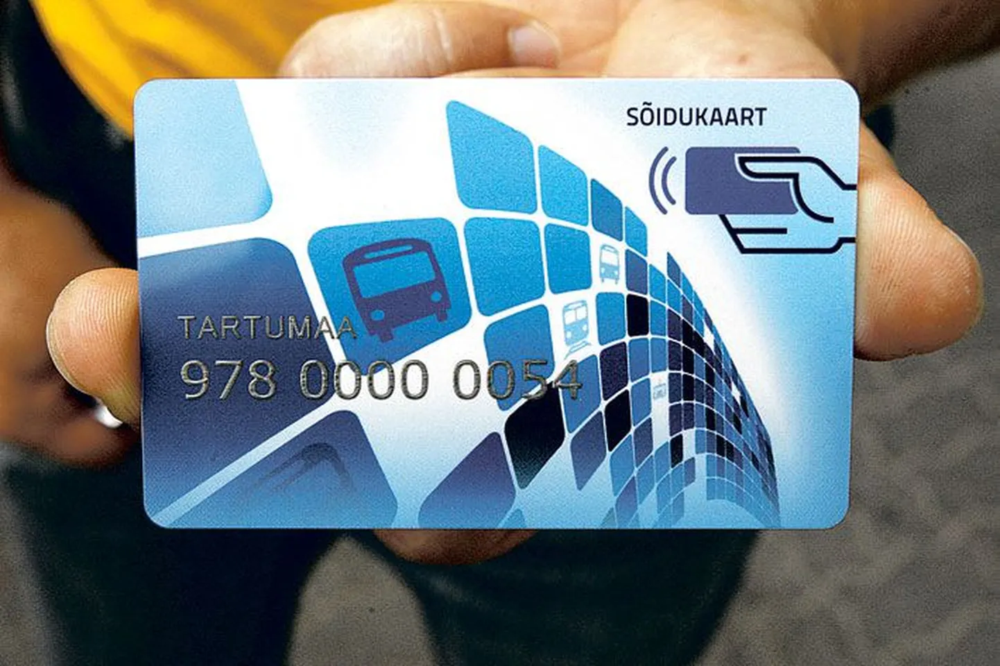 Uus kontaktivaba sõidukaart.