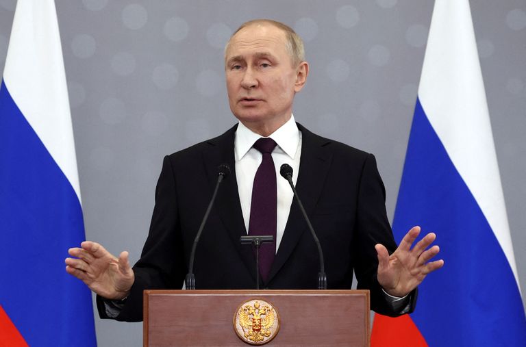 Президент РФ Путин на пресс-конференции по итогам саммита лидеров Содружества Независимых Государств (СНГ) в Астане, Казахстан, 14 октября 2022 года