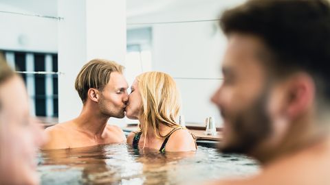 Airbnb svingeriem: kas tur notiek, cik maksā un kā to dara?