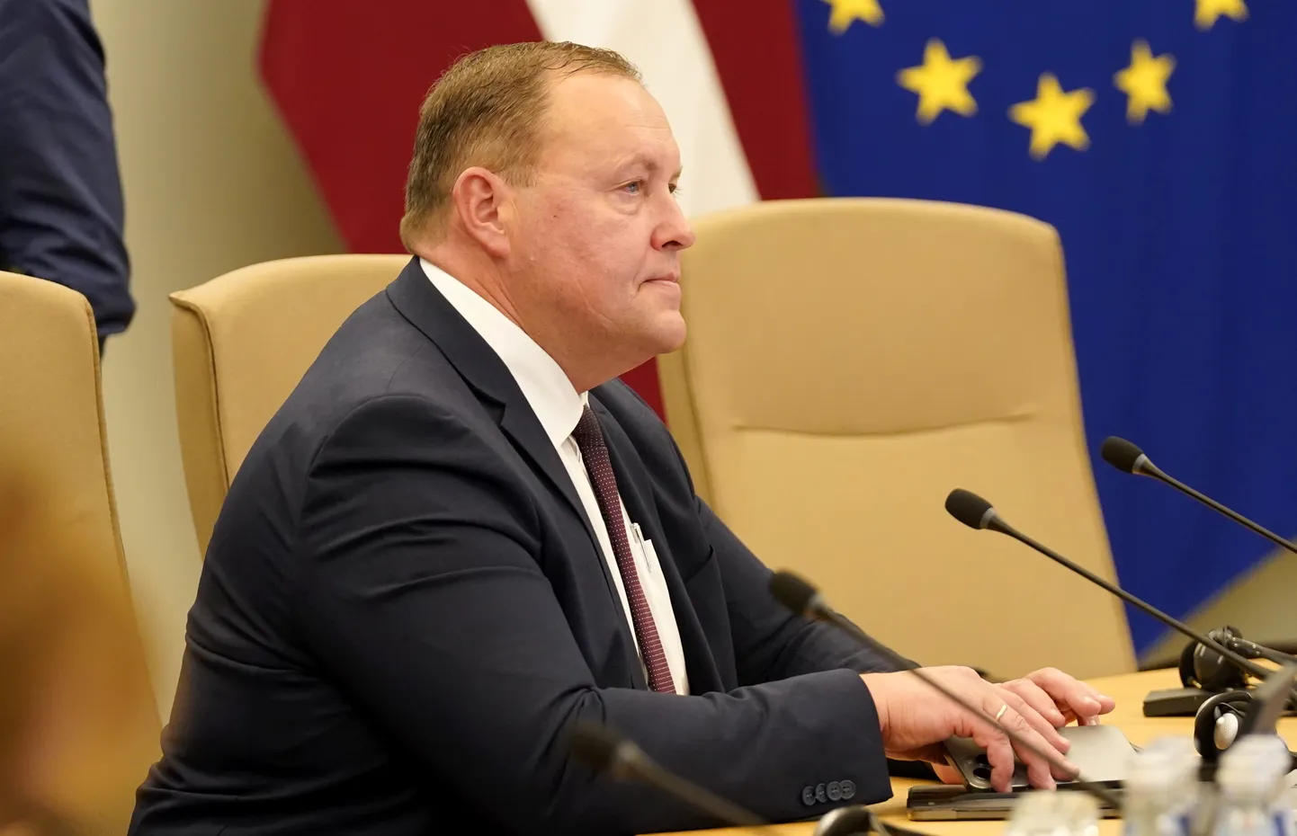 Iekšlietu ministrs Rihards Kozlovskis piedalās Ārvalstu investoru padomes Latvijā augsta līmeņa sanāksmē Ministru kabinetā.
