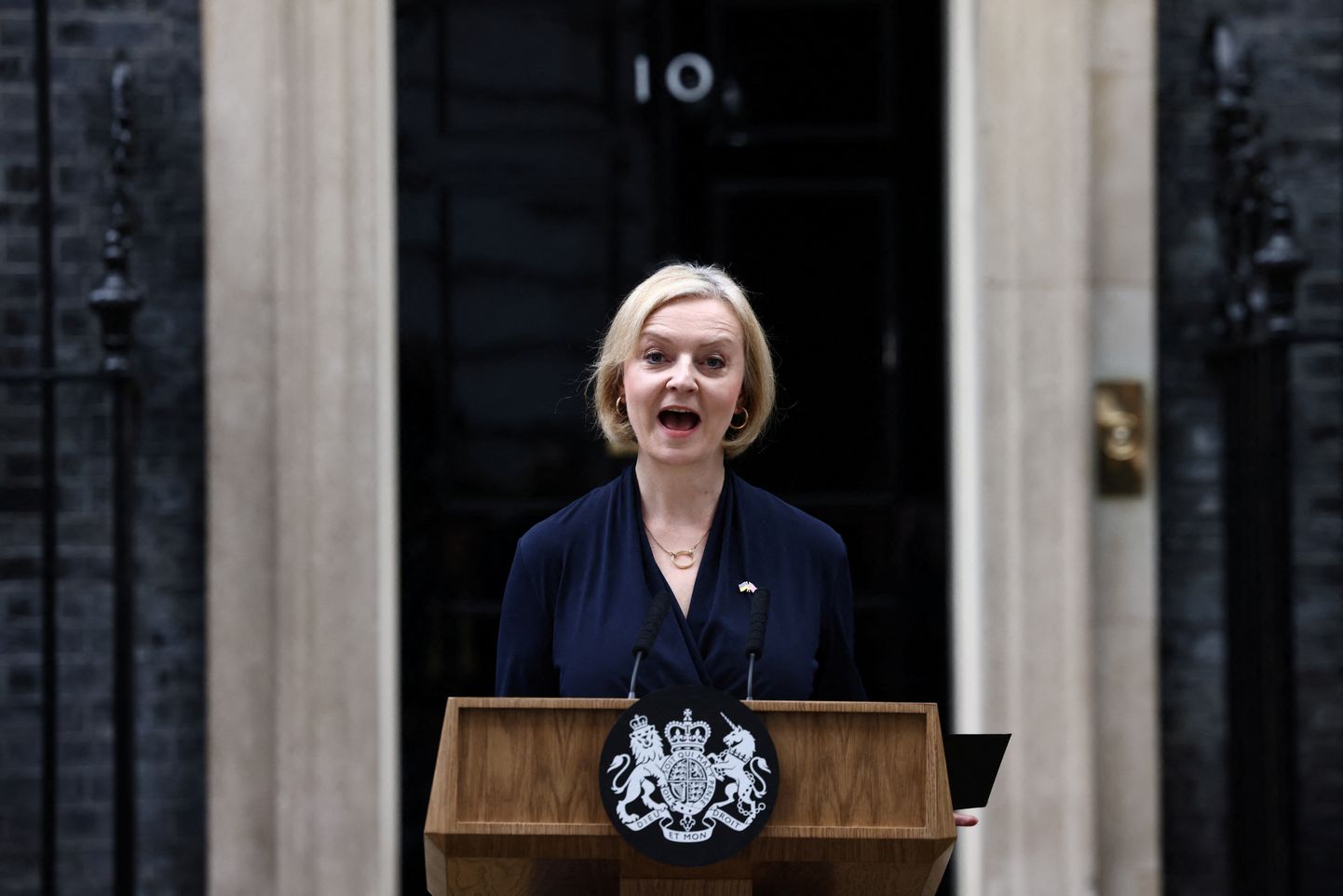 Suurbritannia peaminister Liz Truss astub ametist tagasi.