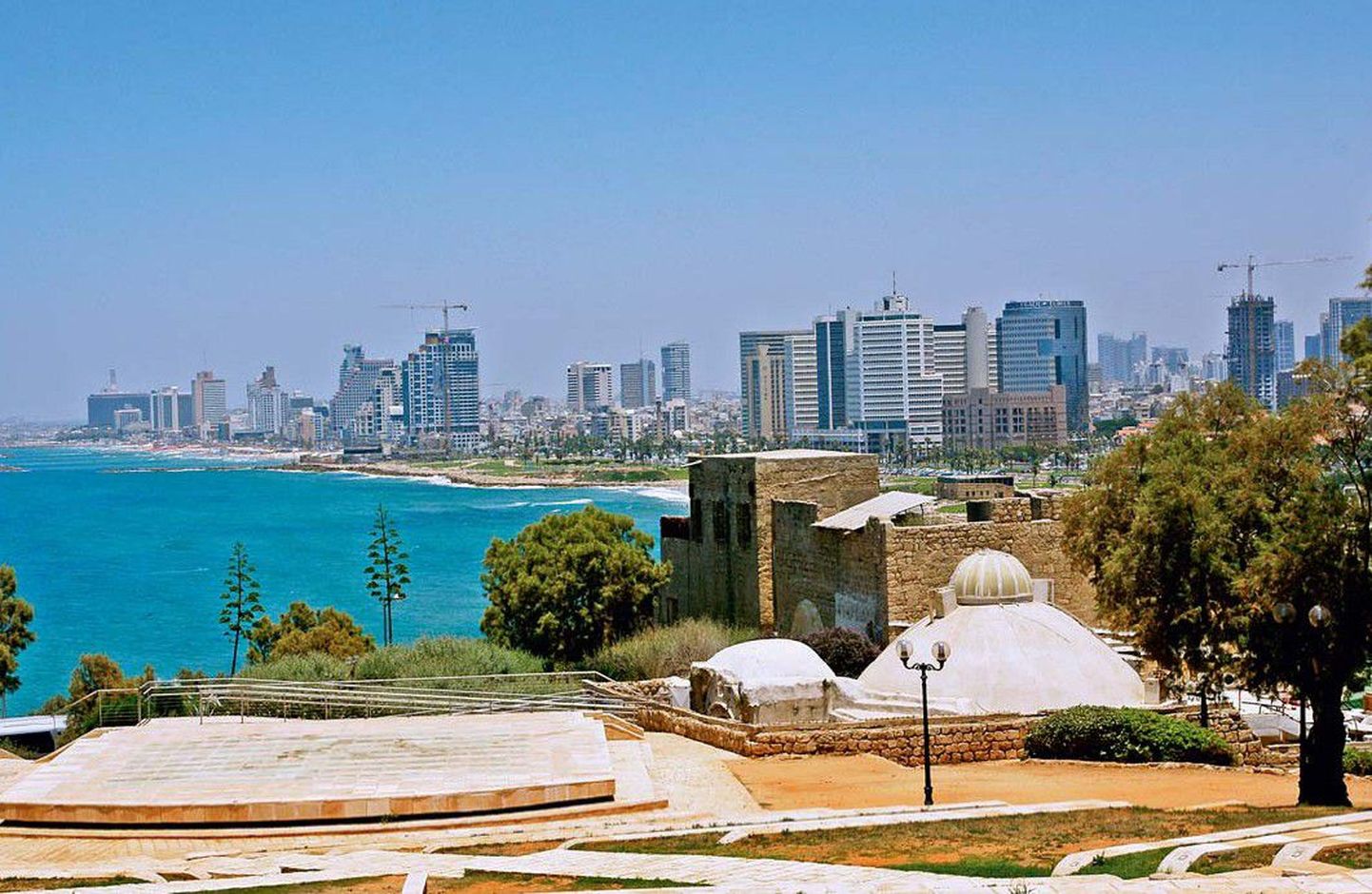 Vaade vanast Yafost Tel Avivile.
