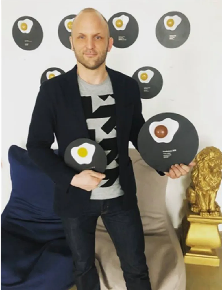 SCULTi juht Ott Pärna Kuldmuna 2018 auhinnaga