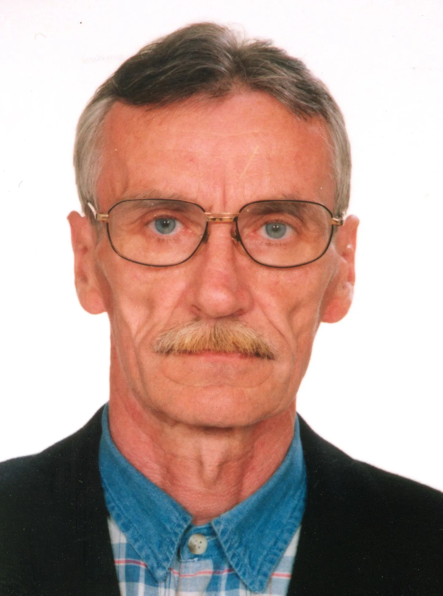 Helmuth Hindrichson.