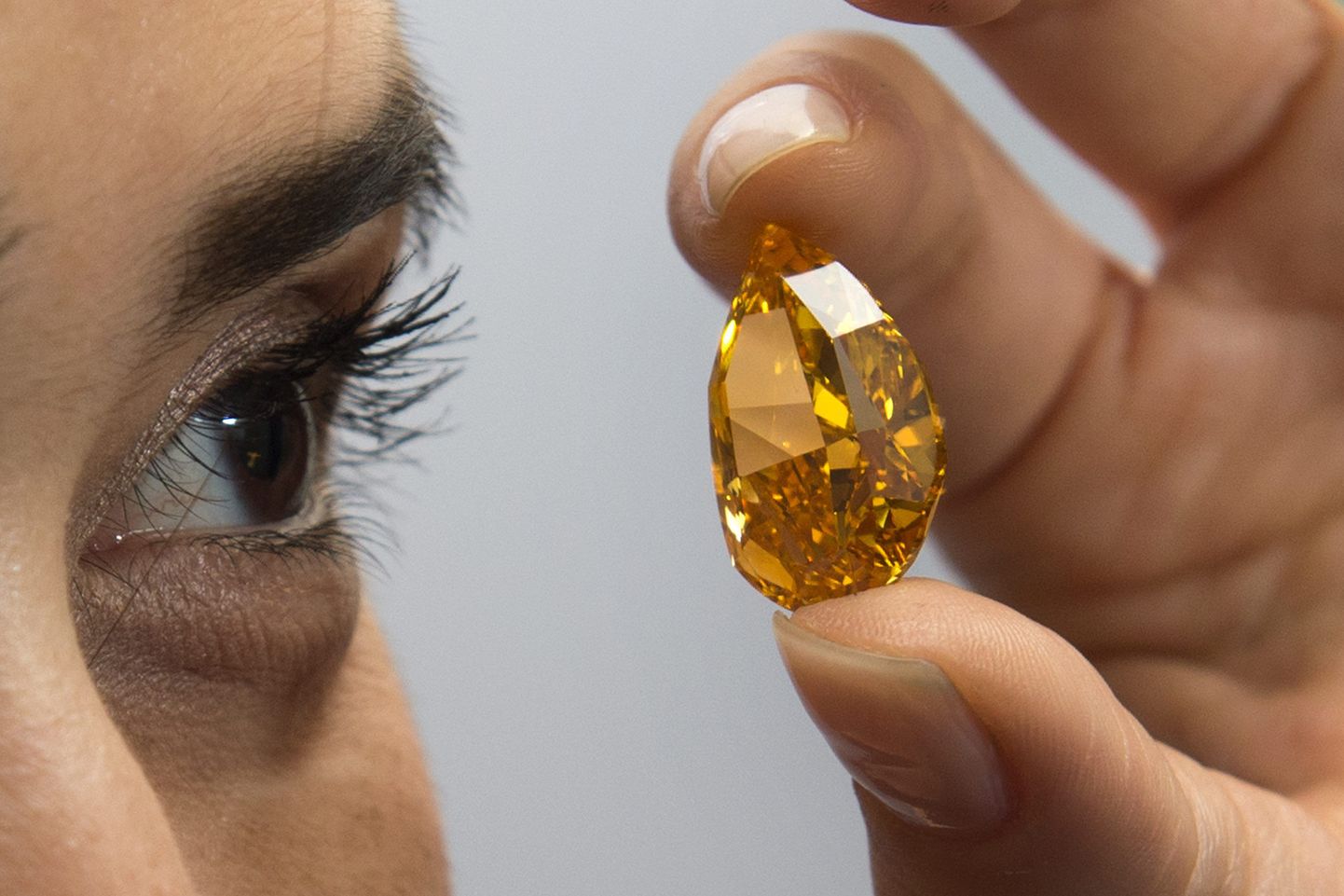 Christie oksjonil esitleti sel sügisel maailma suurimat kollast teemanti.
