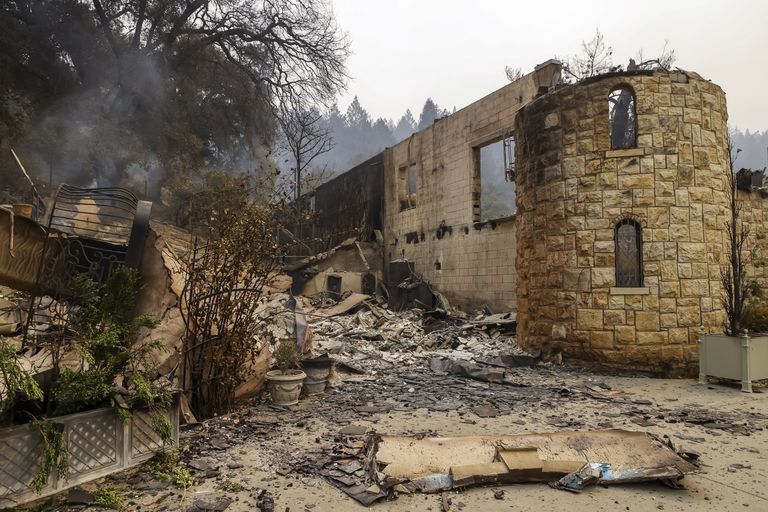 California veinimõisa Chateau Boswelli tules hävinud hoone