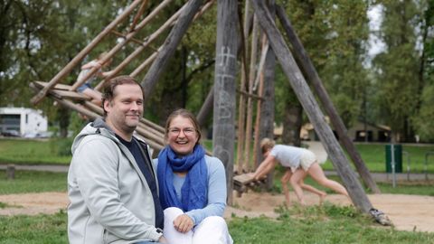 REEDENE RÕÕM ⟩ Supilinna raamatu autorid julgustavad kiikama nurgatagustesse