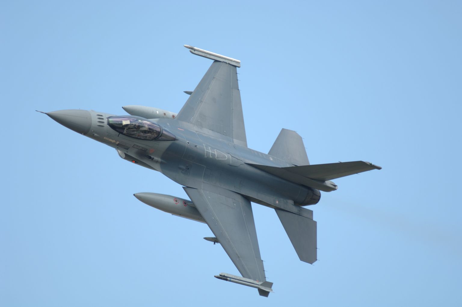 F-16 iznīcinātājs. Ilustratīvs attēls.