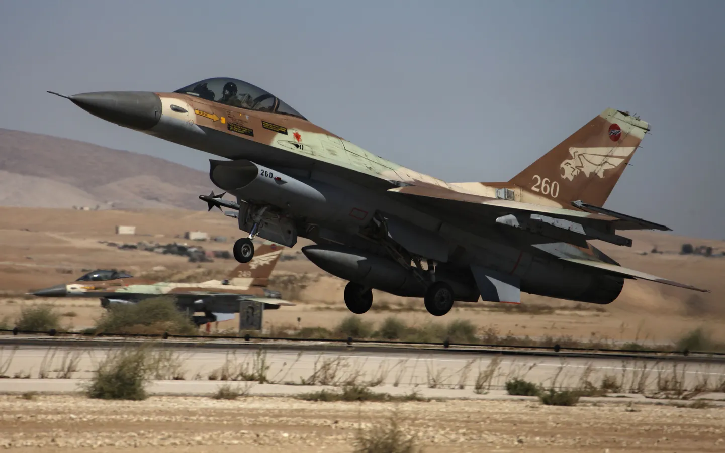 Iisraeli õhujõudude F-16a.