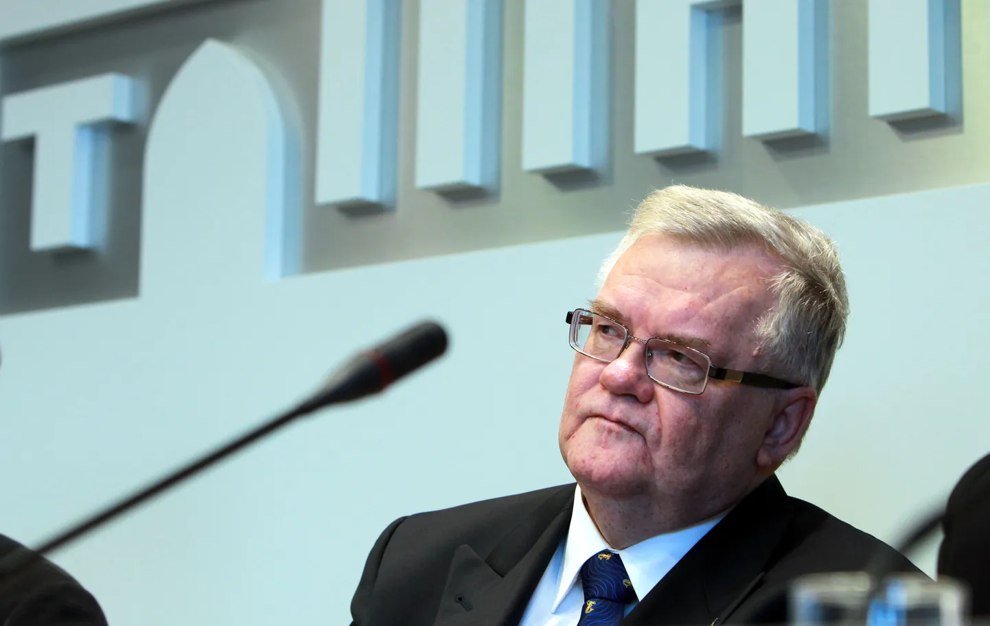 Edgar Savisaar tänasel pressikonverentsil