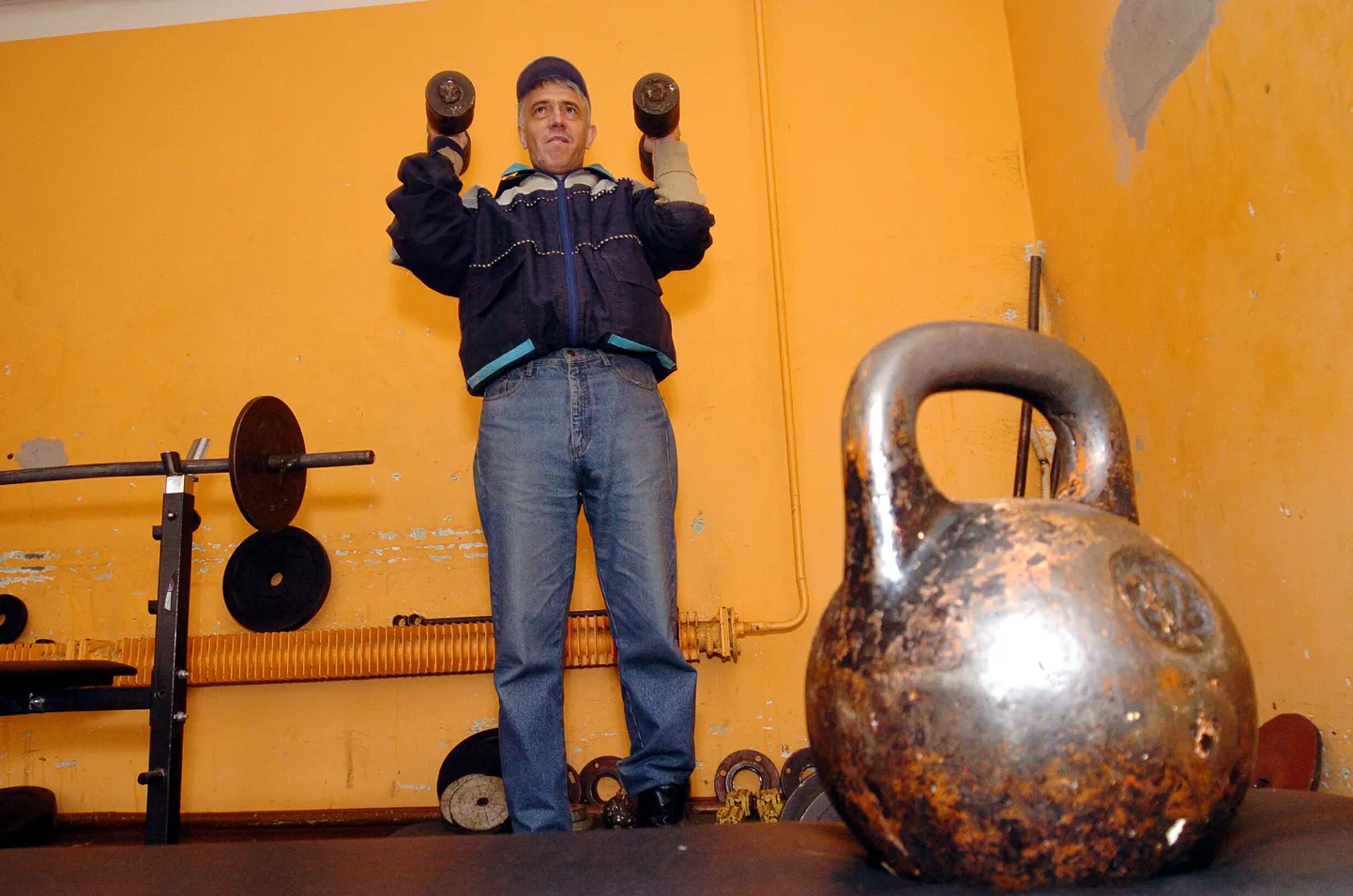 Борис Бармотин в тюрьме, 2004 год.