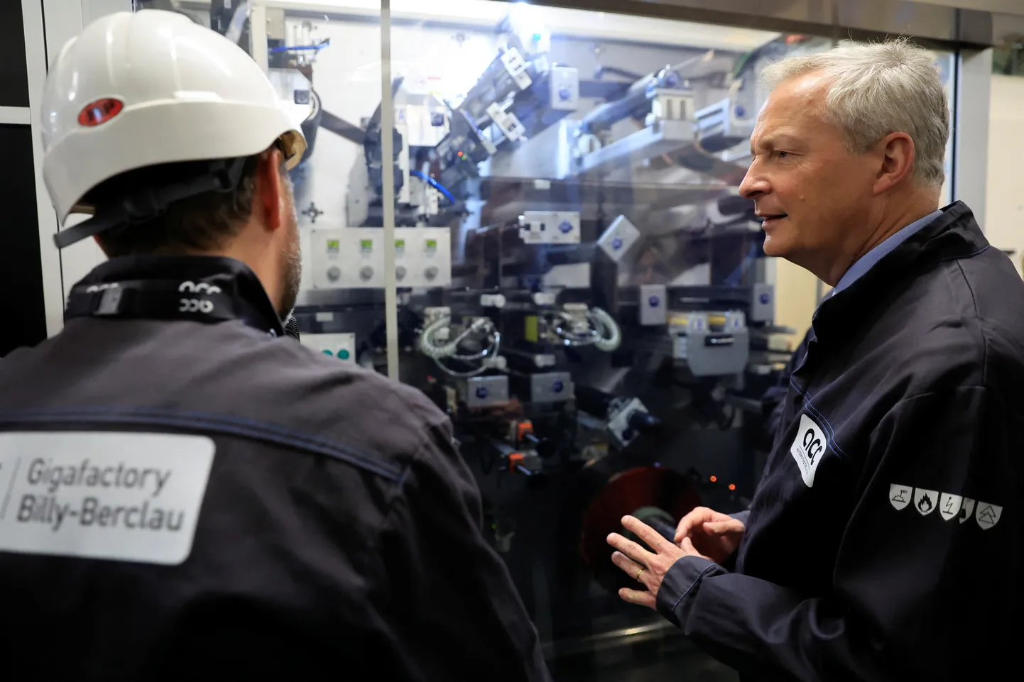Prantsuse rahandusminister Bruno Le Maire külastamas Automotive Cells Company (ACC) gigatehast.
